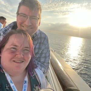 Meet your Posher, Cara